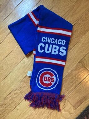 Forever Collectibles MLB Chicago Cubs Scarf